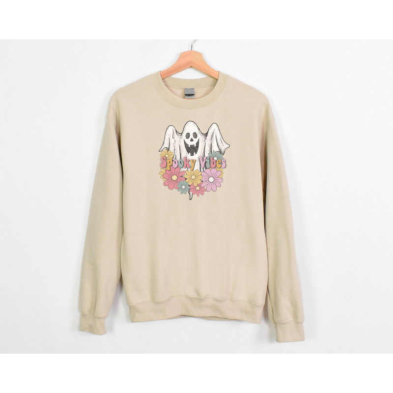 Spooky Vibes Sweatshirt, Retro Halloween Shirt, Halloween Vintage Sweatshirt, Halloween Shirt, Ghost Halloween Shirt, Spooky Vibes Shirt.jpg