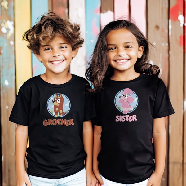 Personalisiertes blaues Shirt, benutzerdefinierte blaues Charaktere Shirt, blaues passendes Shirt, Blauer Vater Shirt, Blaues Mama Shirt, Benutzerdefiniertes Bl