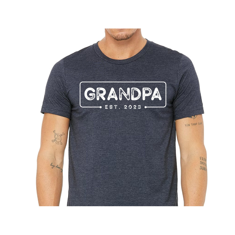 Custom Grandpa Tshirt, Grandpa Est 2024 Shirts Grandfather Baby Announcement Shirt.jpg