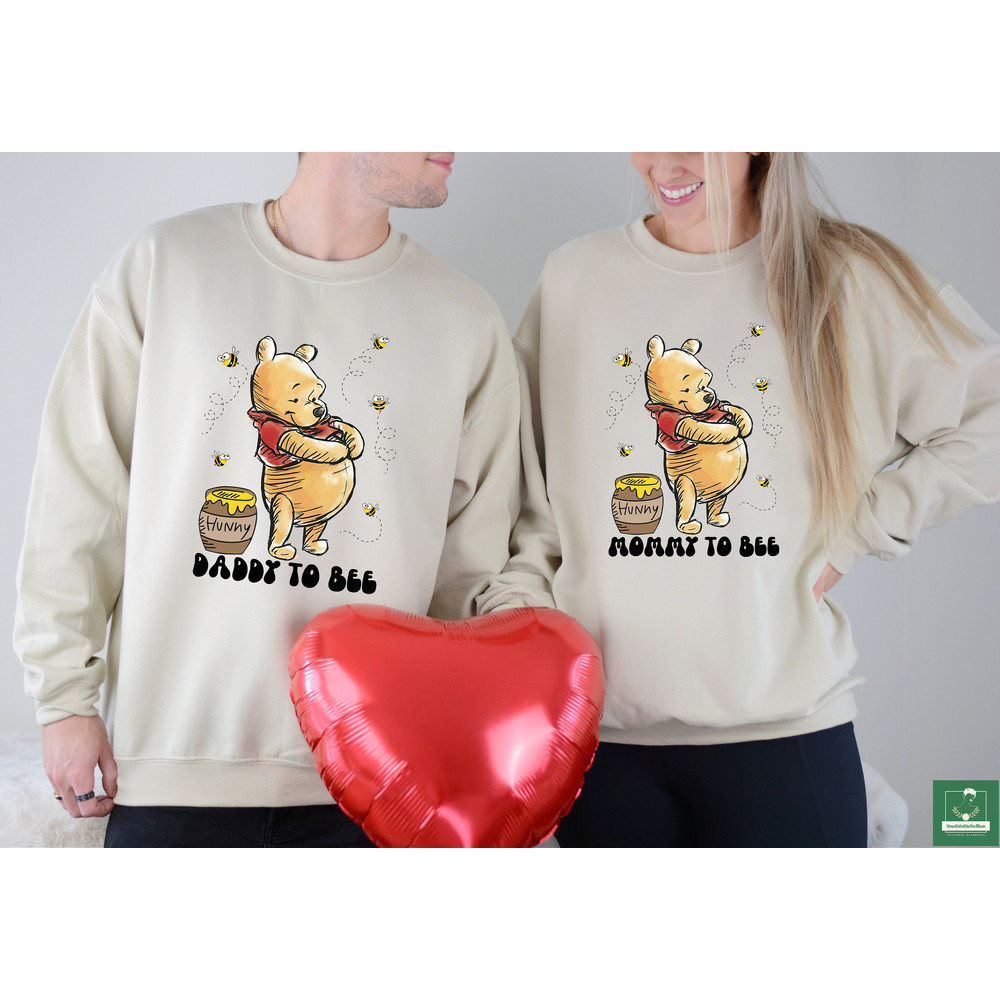 Disney Pooh Daddy Mommy Sweatshirt, Pregnancy Reveal Sweatshirt, Mommy Day.jpg