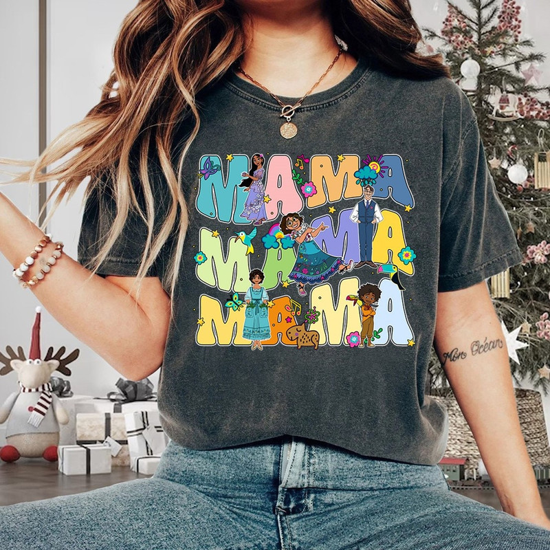 Disneyland Mama Encanto T-shirt, Encanto Mama Shirt, Encanto Family Mama.jpg