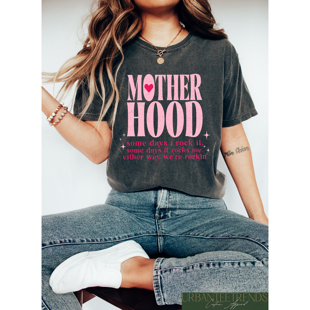 Retro Motherhood Shirt, Cozy Motherhood Sweatshirt, Mama Sweatshirt, M.jpg