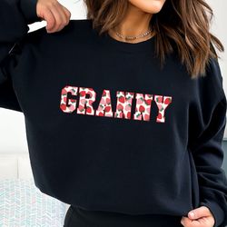 strawberry granny sweatshirt, grandma strawberry sweater, granny mothe