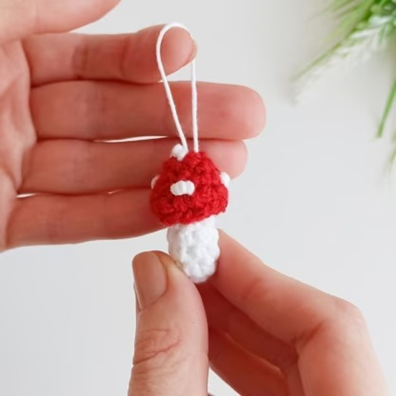 Mushroom keychain Amigurumi Crochet Patterns, Crochet Pattern.jpg