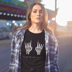 girl at the rock show skeleton cotton tee
