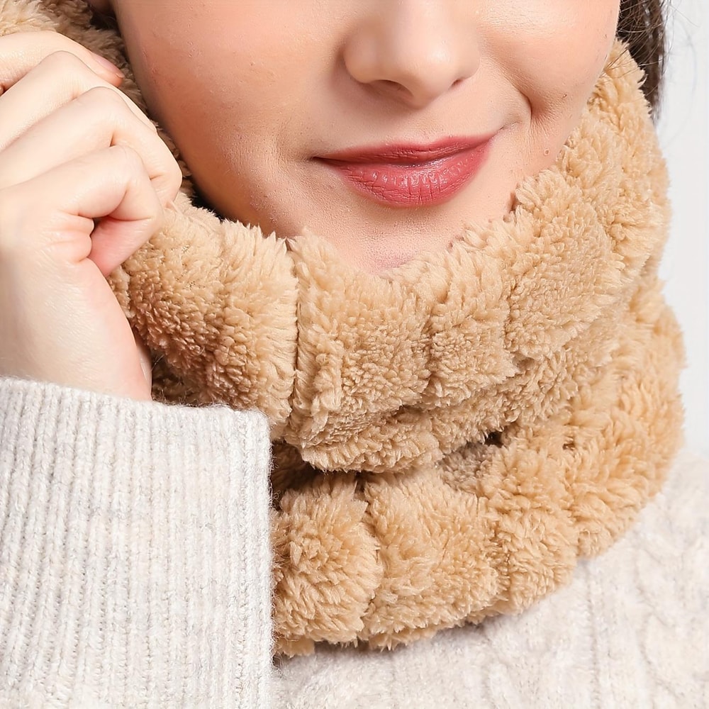Solid Color Faux Fur Plush Infinity Scarf Soft Neck Warmer Ski Mask For Women Coldproof Neck Warmer 3