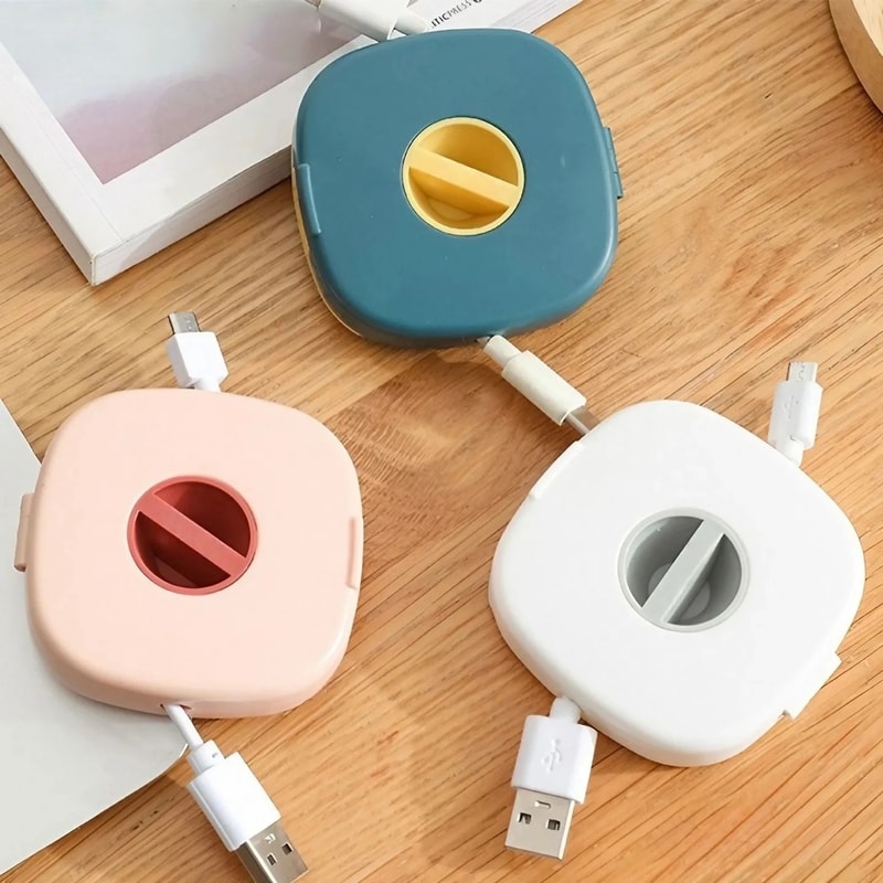 Portable Round USB Cable Winder – Compact Data Cable Organizer for Mobile Phone Charging Cables