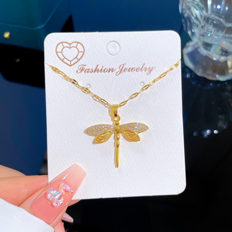 Personalized Dragonfly Pendant Necklace for Women – Elegant Alloy Collarbone Chain Gift Jewelry