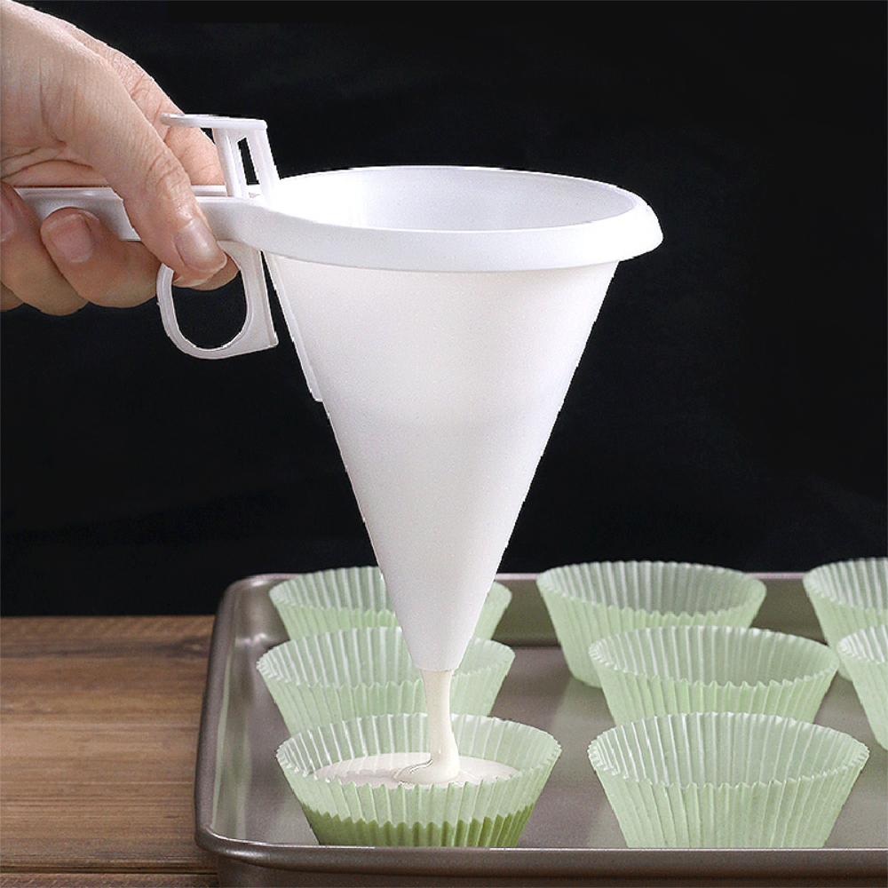 Adjustable Handheld Baking Funnel Dispenser For Cream Batter And Chocolate Perfect For Pastries Cu 2
