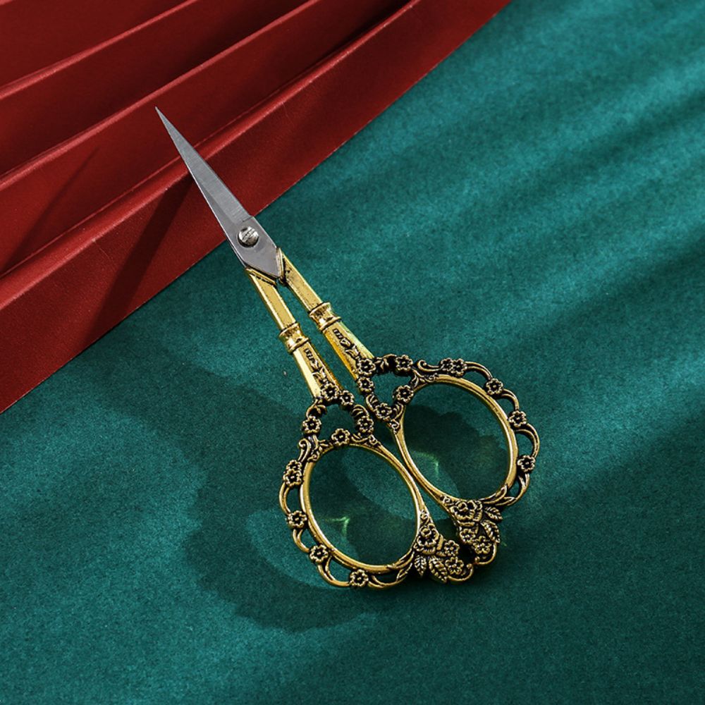 Vintage Stainless Steel Scissors For Cross Stitch Yarn Tea Bags And Office Use 4