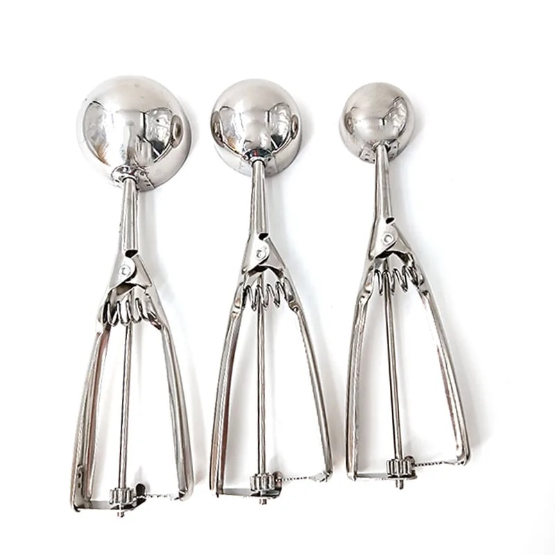 Stainless Steel Ice Cream Scoop with Spring Handle – Perfect for Ice Cream, Potatoes, Watermelon Balls, and More
