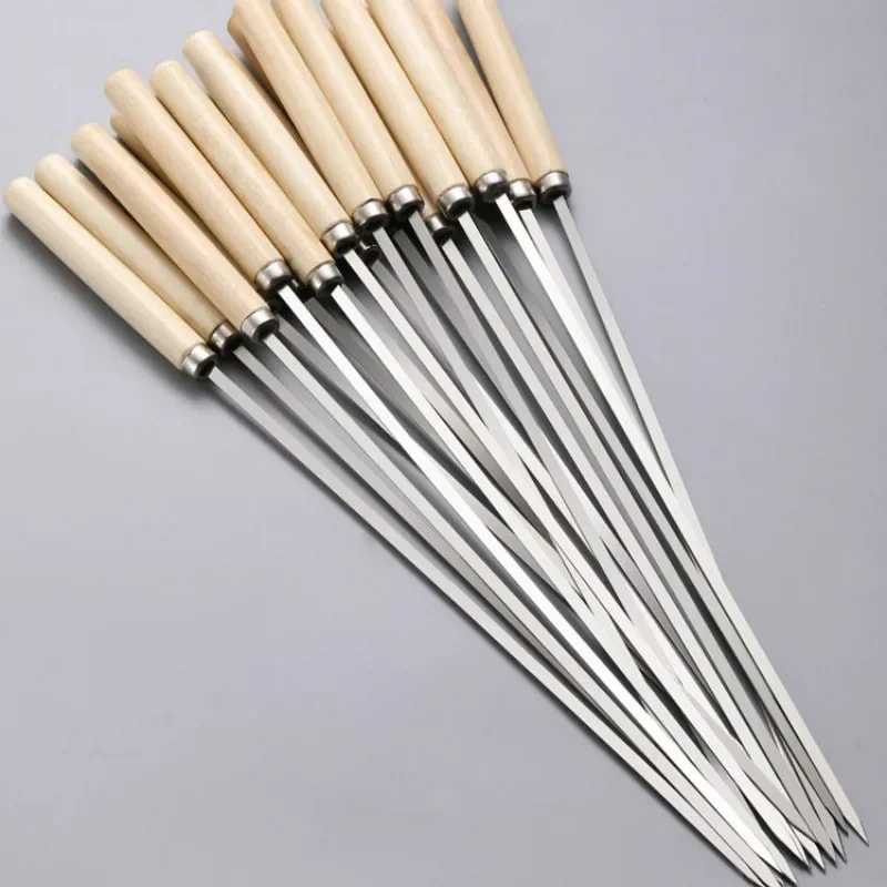 Reusable Stainless Steel BBQ Skewers with Wooden Handles – Anti-Scalding, Wide Metal Skewers for Barbecue and Grilling