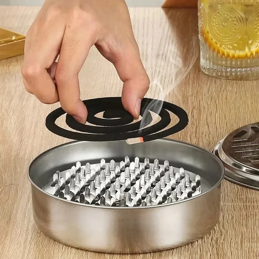 Fireproof Mosquito Coil Box with Round Lid, Serrated Outdoor Coil Holder, Iron Aromatherapy Tray for Summer Nights