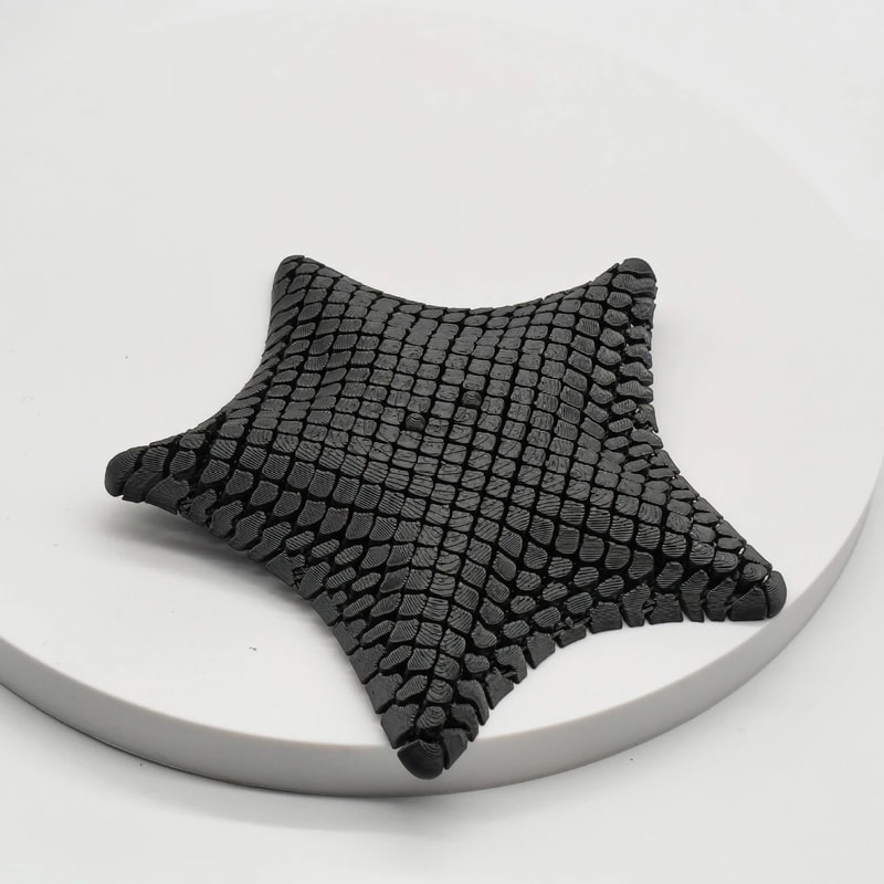 Movable Joints Starfish Desk Toy Printed Ocean Themed Stress Relief Ornament For Home Office Decor 1