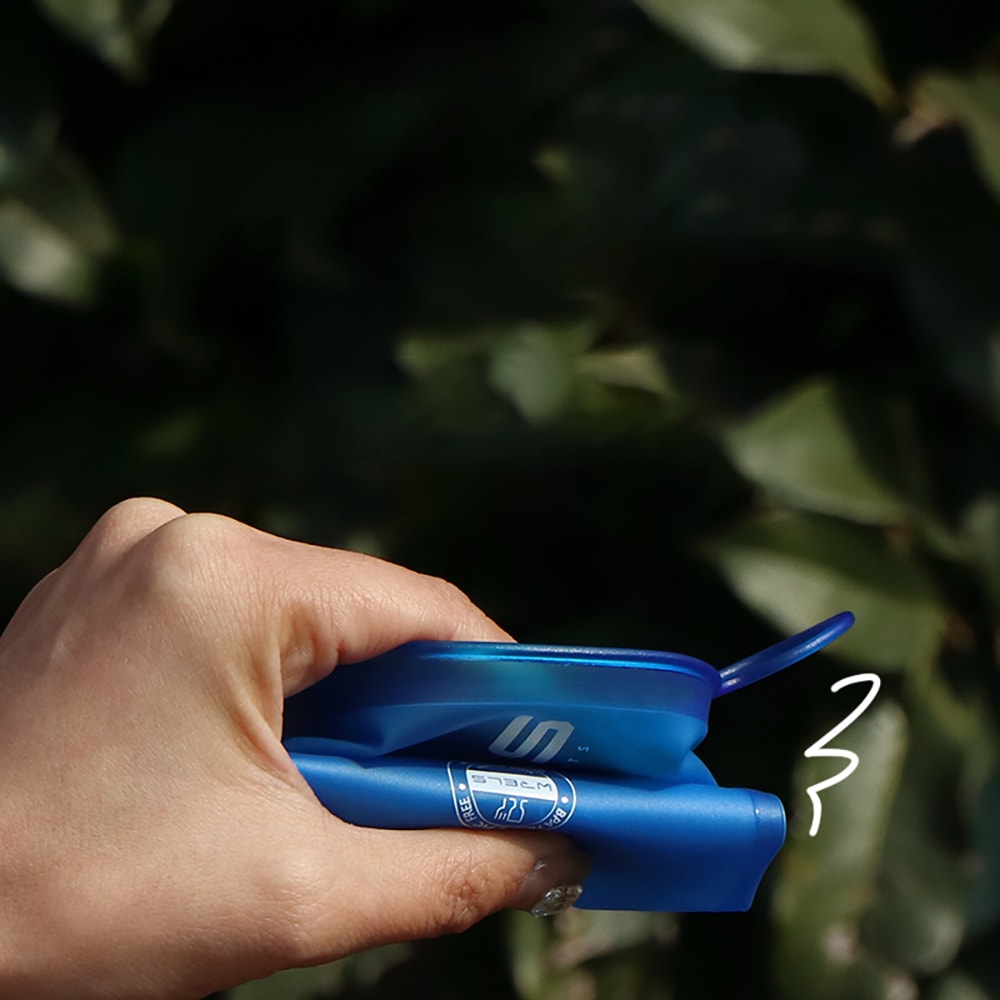 Foldable Sports Water Cup – 200ml Compact, Lightweight, and Easy to Carry for Running and Outdoor Activities