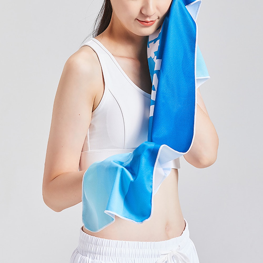 Quick-Drying Microfiber Towel for Sports, Gym & Yoga – Soft, Sweat-Absorbent, Cold-Feeling