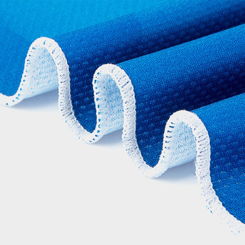 Quick-Drying Microfiber Towel for Sports, Gym & Yoga – Soft, Sweat-Absorbent, Cold-Feeling