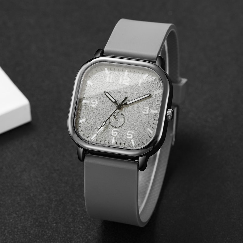 Fashion Square Silicone Strap Watch for Men & Women – Casual Quartz Sports Watch