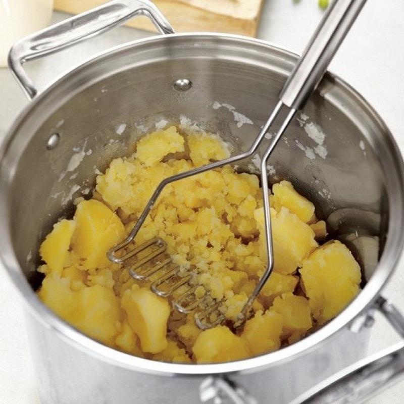 Stainless Steel Potato Masher – Manual Fruit & Vegetable Crusher, Kitchen Gadget for Mashing