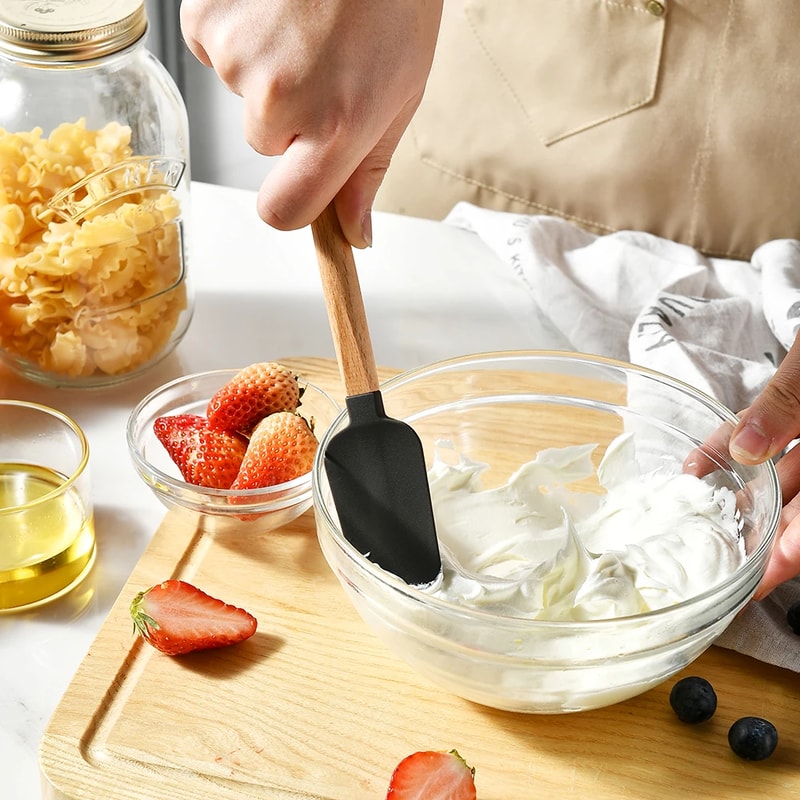 Silicone Spatula Set with Wooden Handle – Non-Stick Pastry Scraper for Baking & Cooking