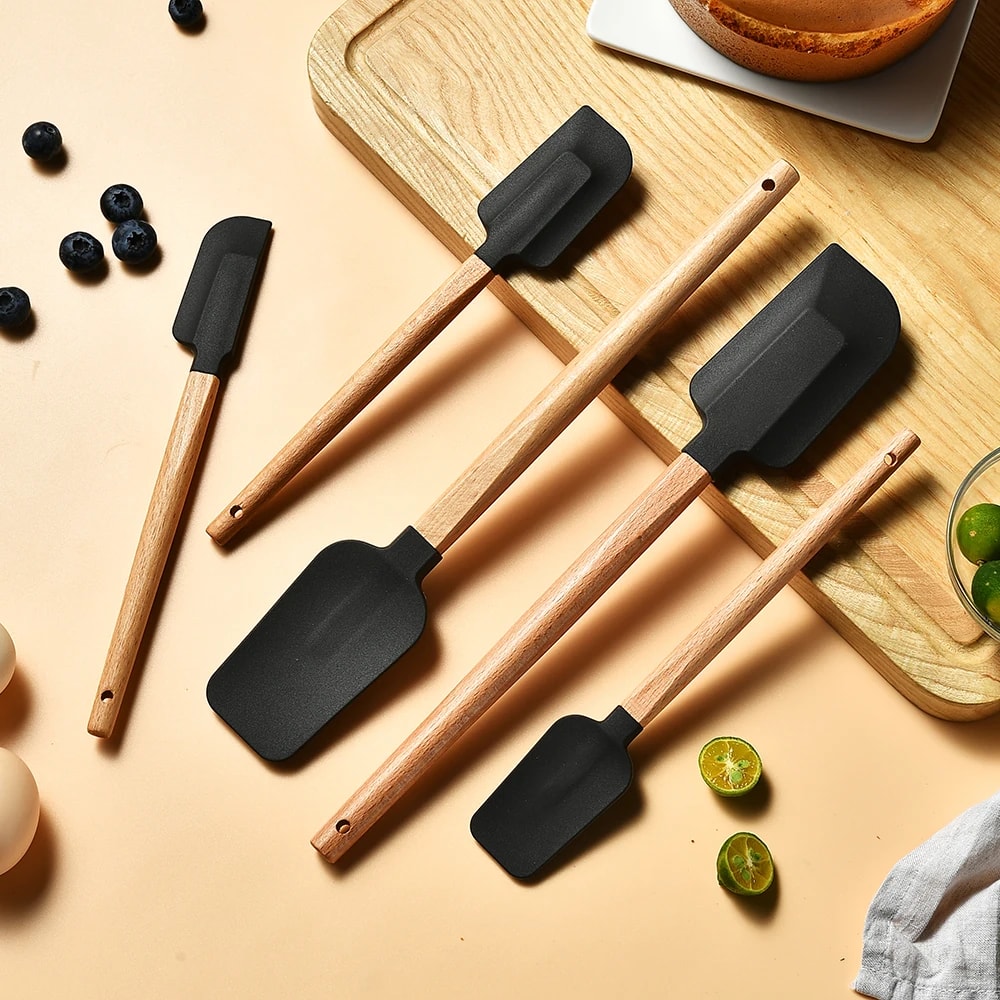 Silicone Spatula Set with Wooden Handle – Non-Stick Pastry Scraper for Baking & Cooking