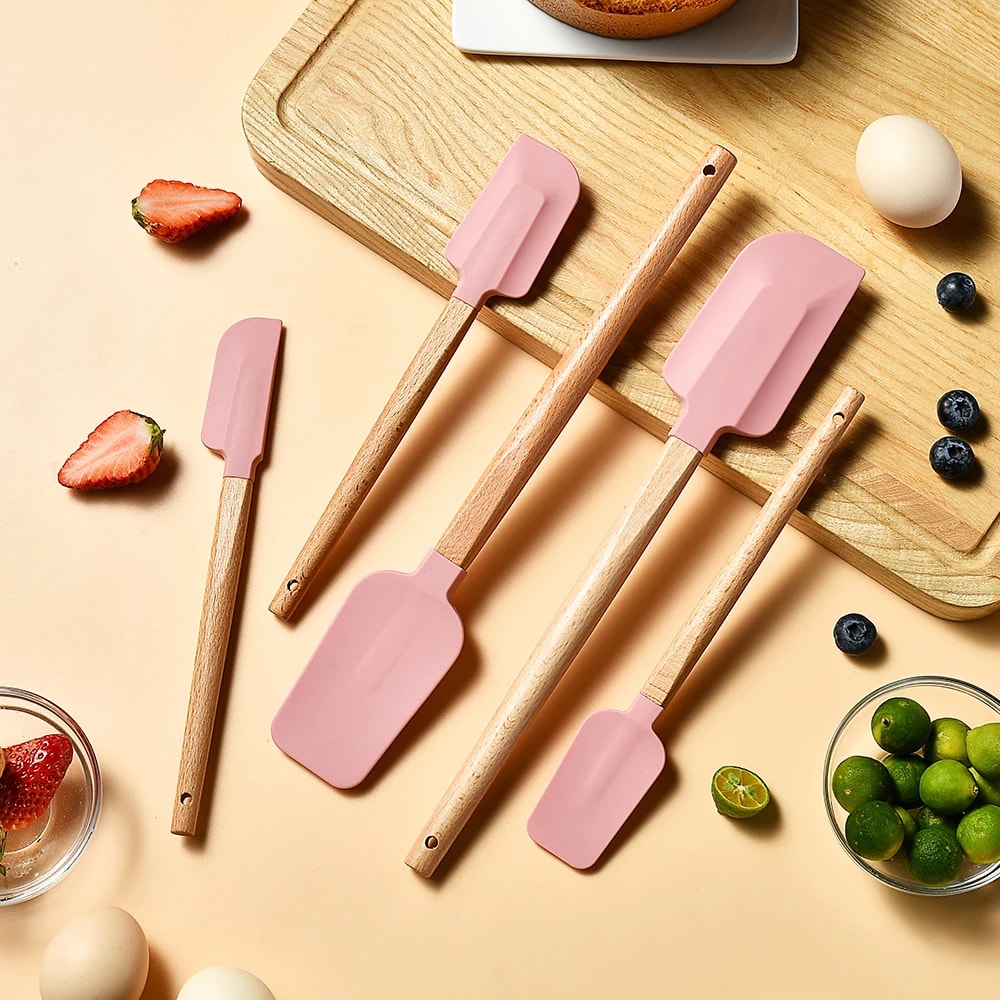 Silicone Spatula Set with Wooden Handle – Non-Stick Pastry Scraper for Baking & Cooking