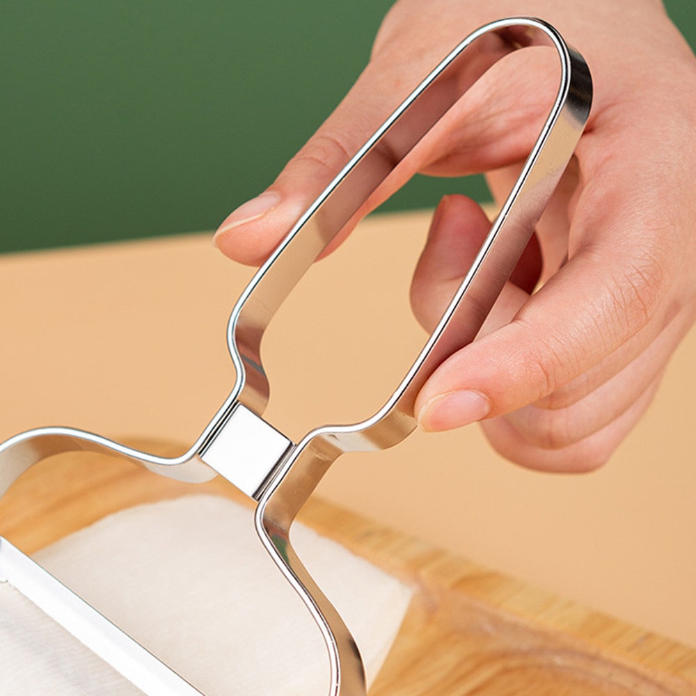 Stainless Steel Vegetable And Fruit Peeler With Wide Mouth For Efficient Slicing And Grating 4