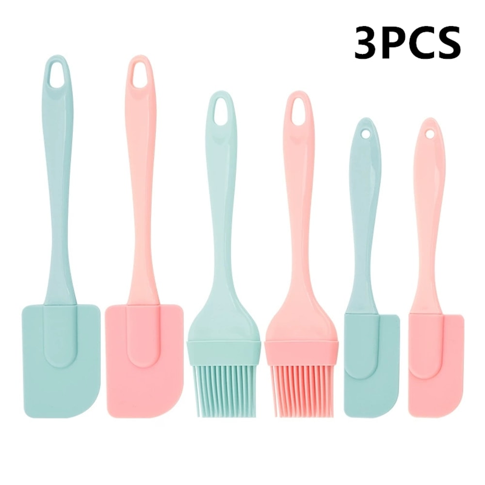NonStick Silicone Cake Scraper And Pastry Mold Brush Essential Baking Tool For Smooth Cream Spread 0