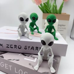 printed fantasy alien statues for indoor outdoor decoration