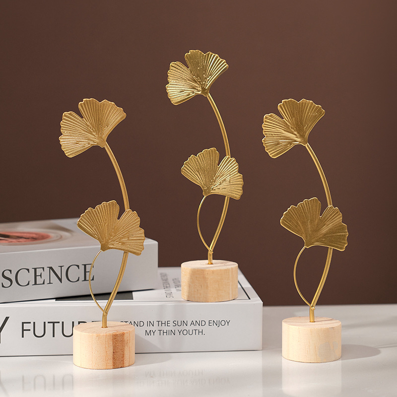 Golden Ginkgo Leaf Metal Figurine Desktop Sculpture For Home Decor 2
