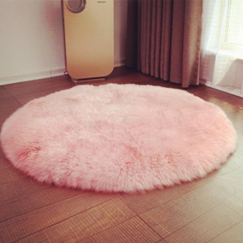Luxurious Soft Sheepskin Faux Fur Rug - Washable Small Mat for Home Decor