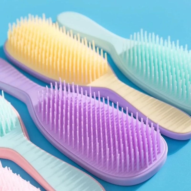 Scalp Massage Comb For All Hair Types AntiStatic Tangle Detangling Shower Hairbrush 2