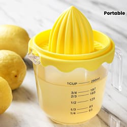portable manual juicer for lemons & citrus – handheld squeeze juicer for kitchen & travel