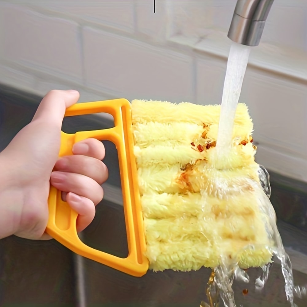 Blinds Cleaning Brush Detachable, Washable, and Effective Dust Removal Tool for Windows