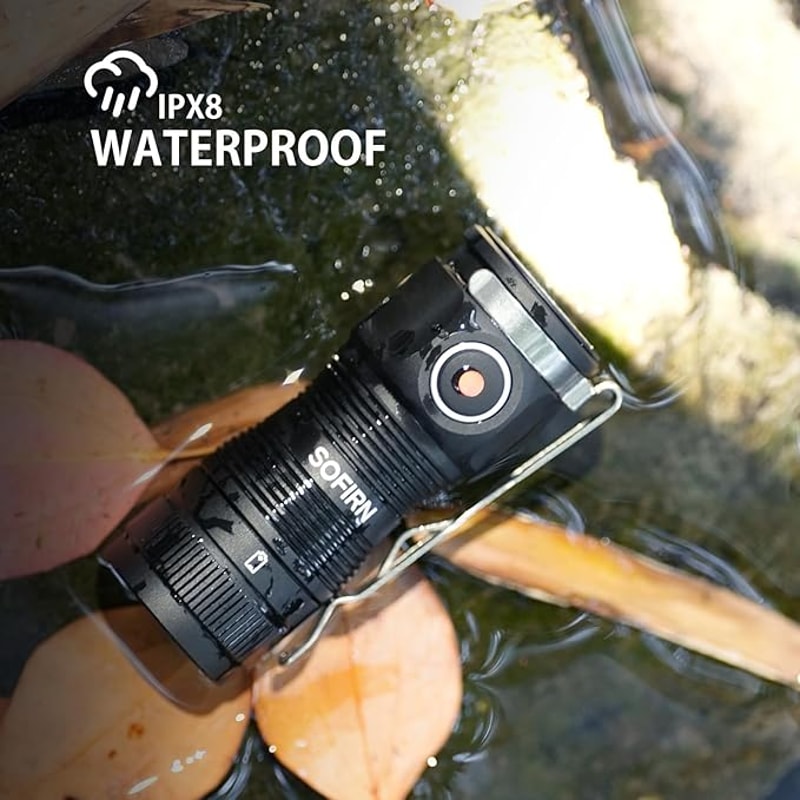 Mini EDC Flashlight Rechargeable High CRI Flashlight With Magnetic Base 4