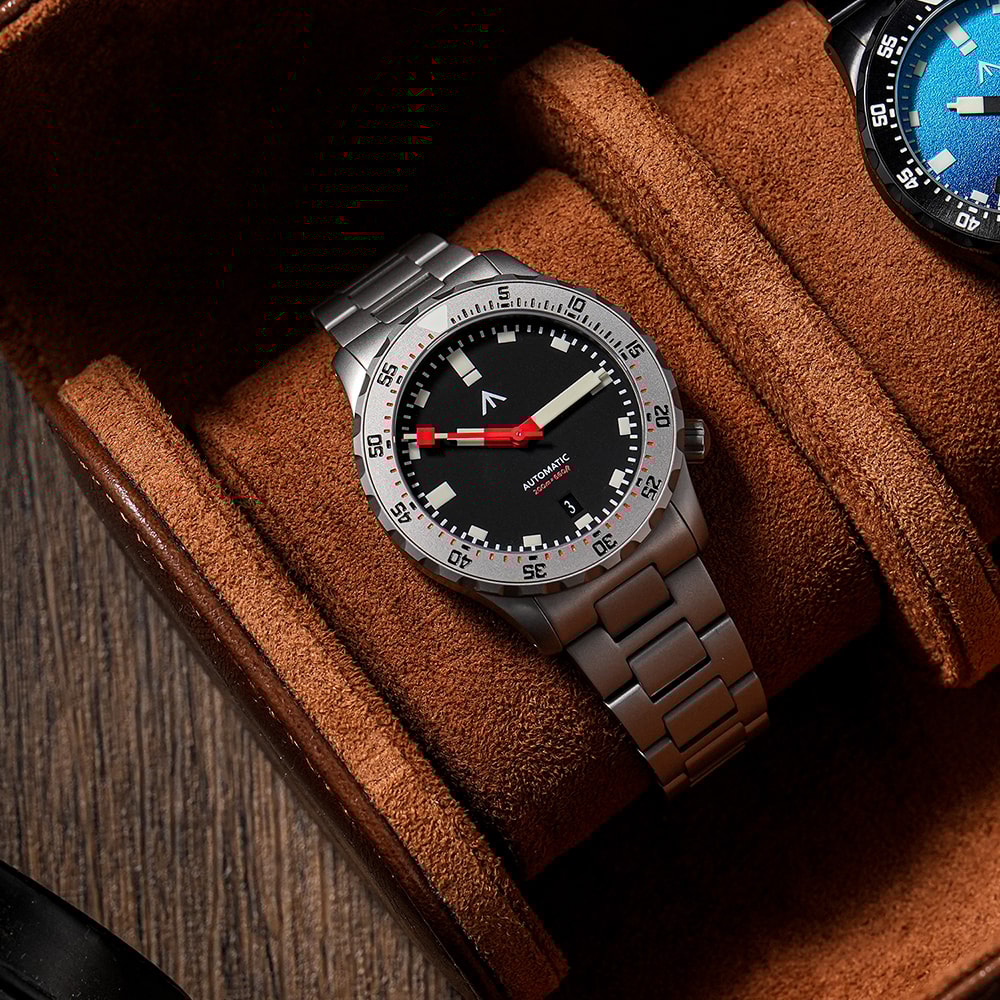 Luxury Automatic Mechanical Watch With Sapphire PVD Waterproof Design Luminous Dial 2