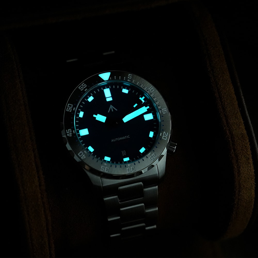 Luxury Automatic Mechanical Watch With Sapphire PVD Waterproof Design Luminous Dial 3