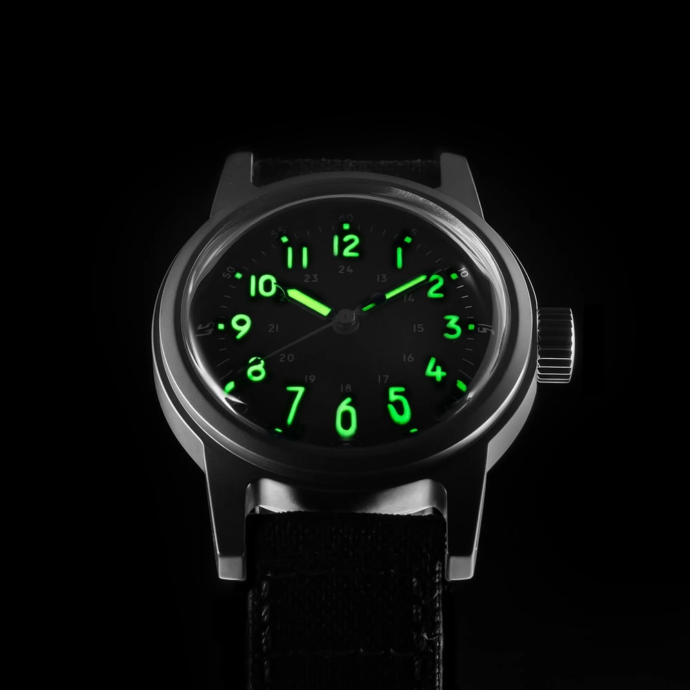 Retro Military Watch Unisex Luxury Sport Watch with Movement
