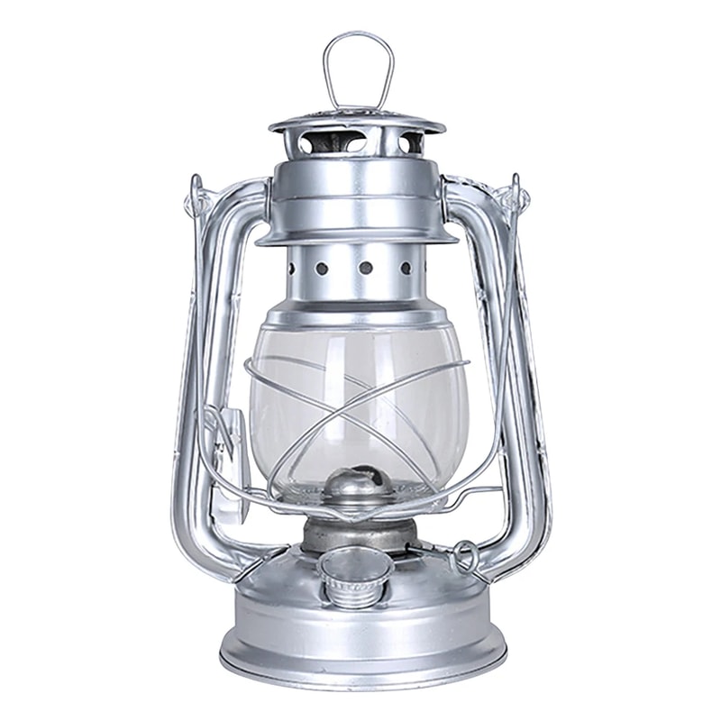 Vintage Kerosene Lantern Retro Metal Camping Oil Lantern For Outdoor Decor Emergency Lighting 3