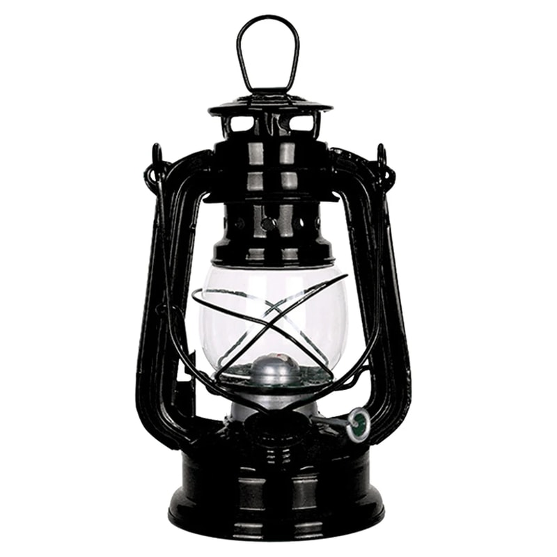 Vintage Kerosene Lantern Retro Metal Camping Oil Lantern For Outdoor Decor Emergency Lighting 8