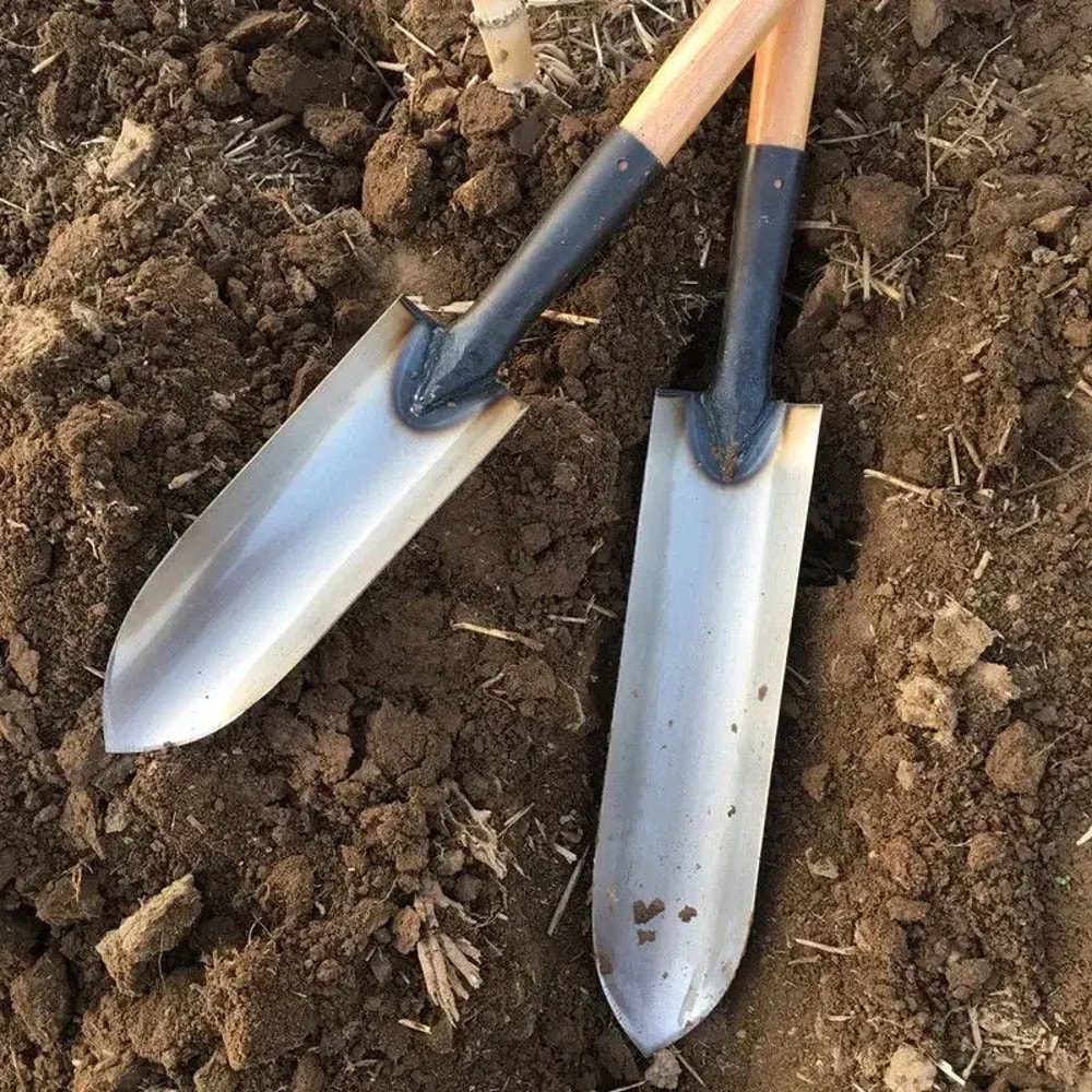 Heavy Duty Multipurpose Carbon Steel Shovel For Garden Digging Weeding 2