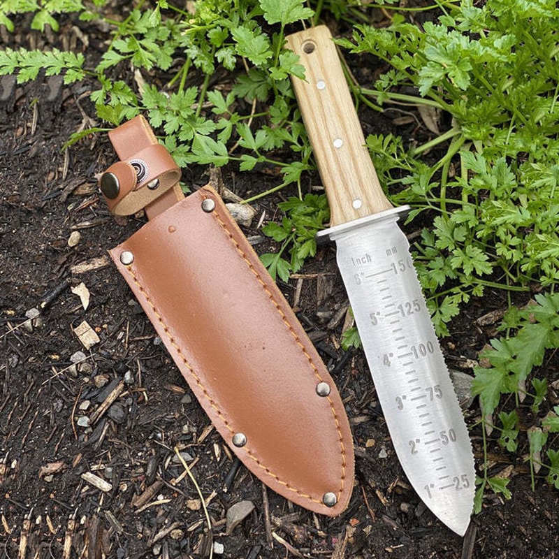 Professional Multifunction Gardening Shovel With Leather Sheath Gardening Tool Heavy Duty Garden Di 1