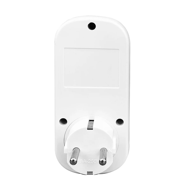 Smart Voltage Protection Socket Surge Protector with Adjustable Voltage Cutoff