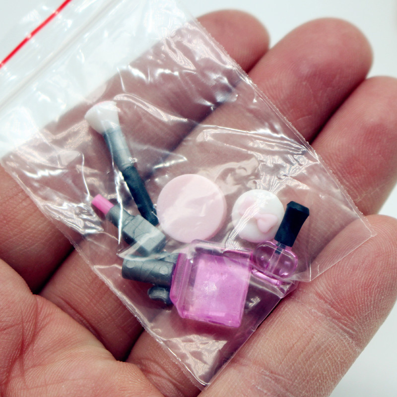 Mini Dollhouse Makeup Set Kit Realistic Cosmetic Accessories for Dolls