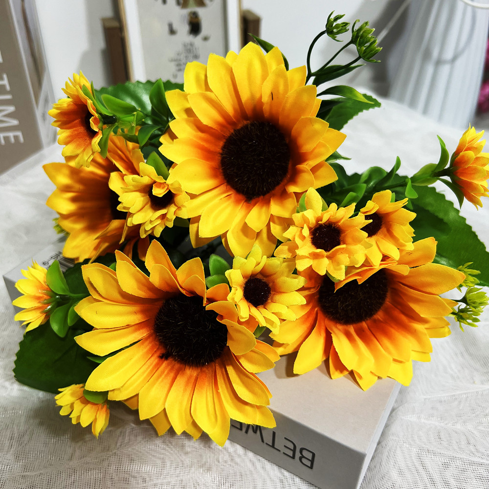 Artificial Sunflower Bouquet Silk Sunflower Flowers for Wedding Decor and Home Styling