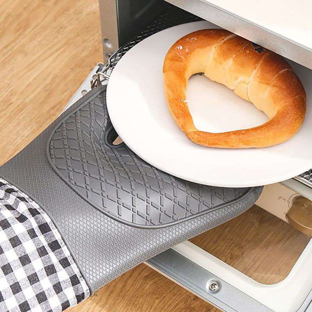 HeatShield Silicone Oven Gloves Non Slip Heat Resistant Kitchen Mitts 3