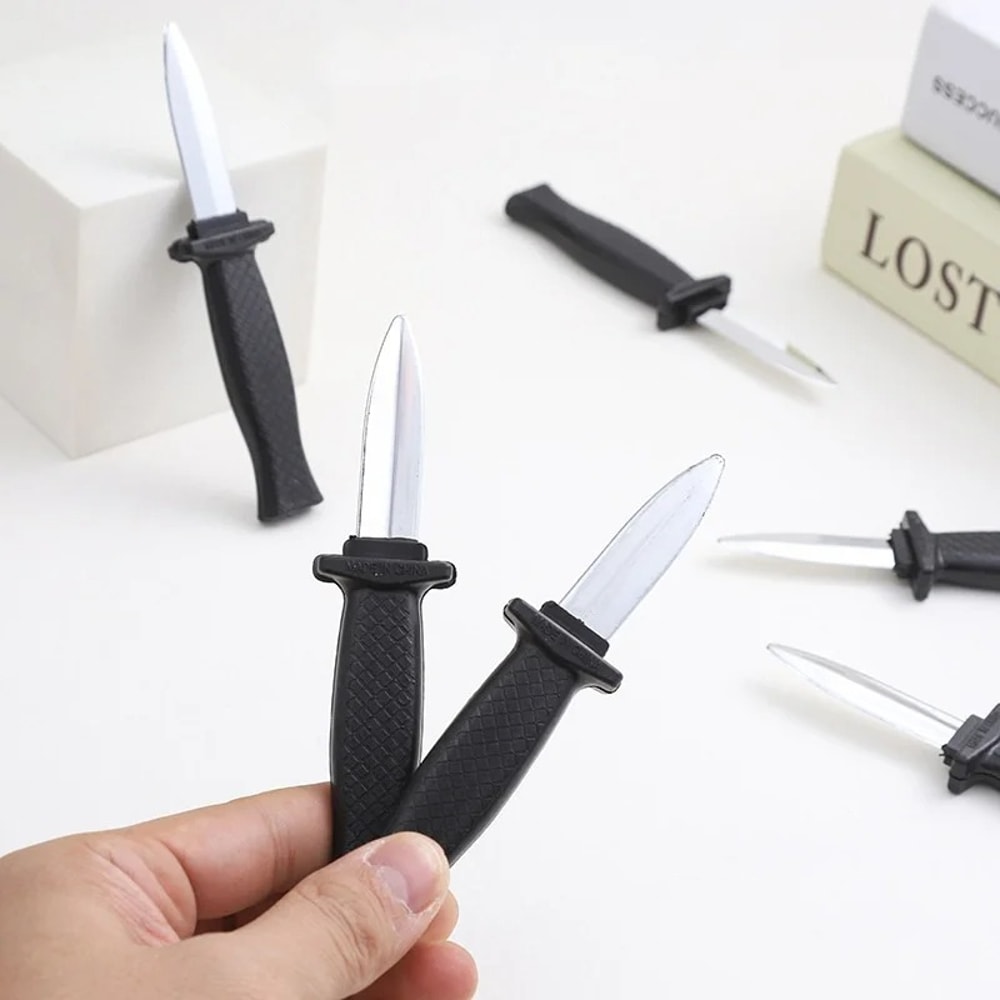 Realistic Retractable Fake Knife Trick Toy Scary Halloween Prank Prop