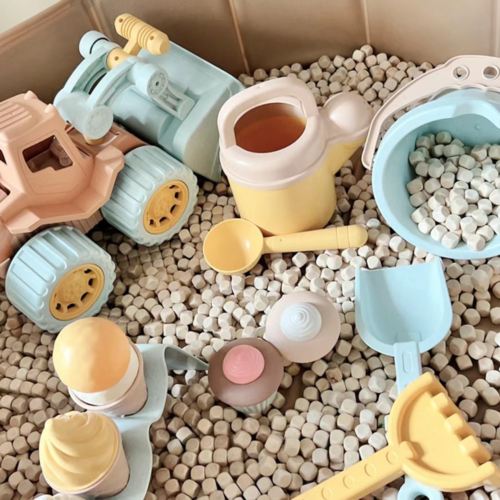 Eco Friendly Kids Beach Toy Set Bucket and Shovel Outdoor Sand Play Kit