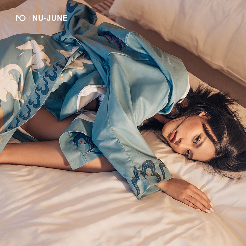 Ultra Absorbent Hooded Beach Towel Poncho Quick Dry Microfiber Swim Changing Robe