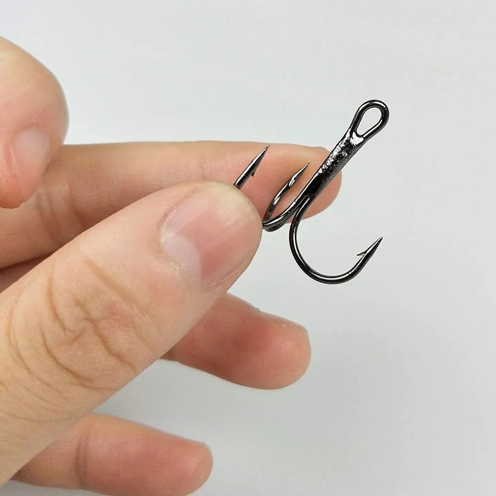 High Carbon Steel Treble Fishing Hooks Set Ultra Sharp Round Bend Bass Fishing Hooks